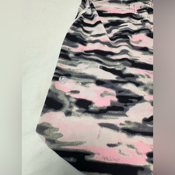 Lululemon Water Bound Singlet - Picture 8 of 8